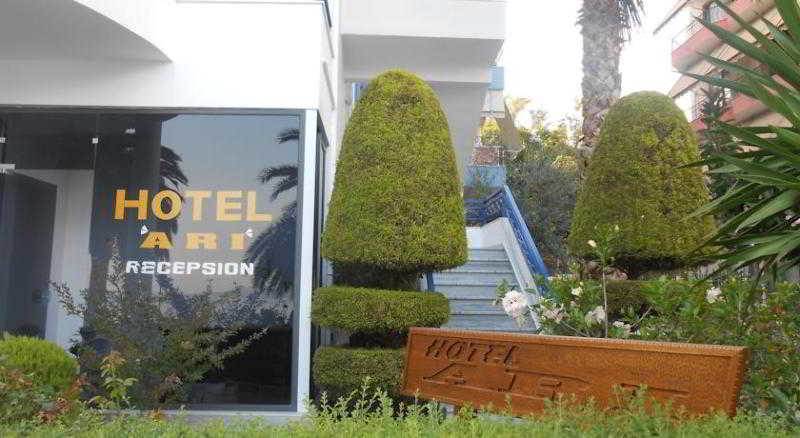 Hotel Ari Saranda Kültér fotó